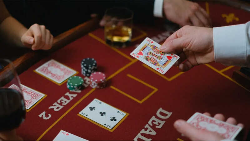 Bắt hòa trong baccarat đơn giản như trở bàn tay 6 Tính toán xác suất bắt hòa